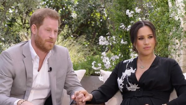 De ce s-au retras Prințul Harry și Meghan Markle de la Casa Regală?