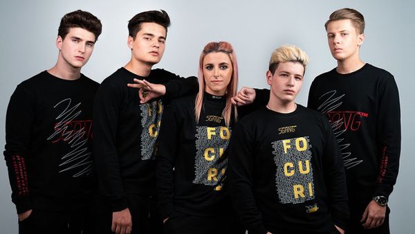 Care este, de fapt, motivul pentru care 5GANG n-a mai scos nicio melodie nouă de aproape jumătate de an. Totul are legătură cu Selly