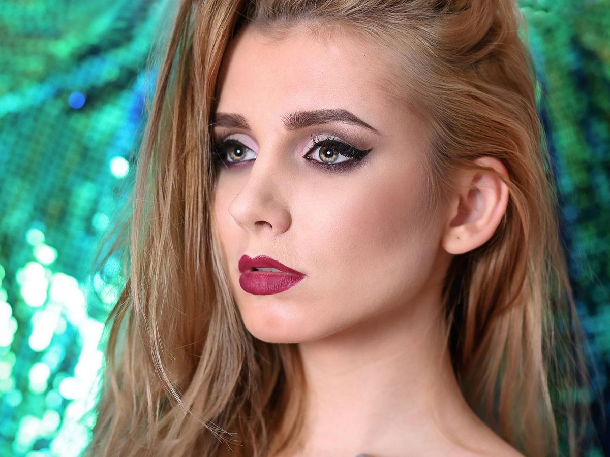 Rucsy a lansat videoclipul piesei &bdquo;Puternică&rdquo;