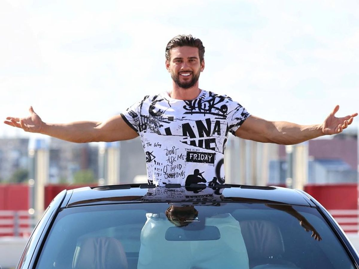 Dorian Popa vrea să-și ia mașină nouă