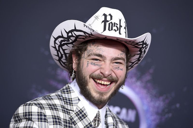 Ce avere a ajuns să dețină Post Malone