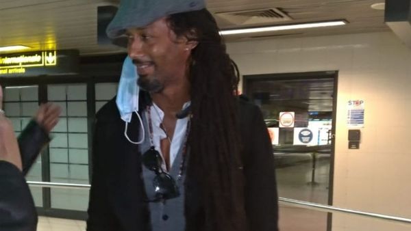 Musty a ajuns în România! Primele declarații la întoarcerea în țară: „Trebuia să fim cât de uniți posibil”