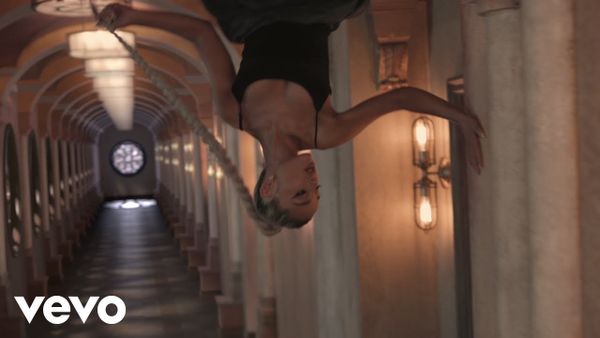 ARIANA GRANDE - No Tears Left To Cry