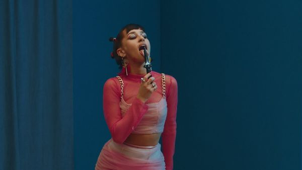 HOLY MOLLY - Twinkle Twinkle