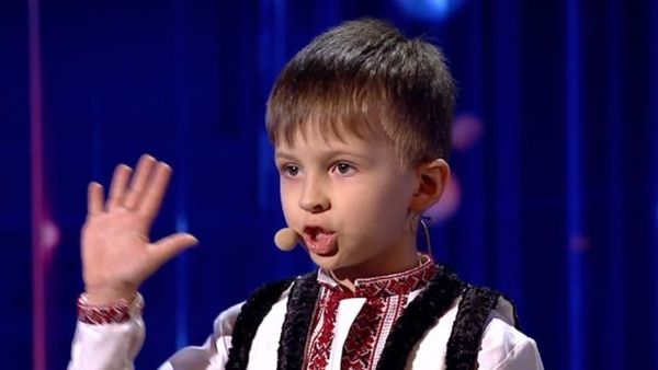 Vlad Ciobanu, băiețelul care i-a impresionat pe jurații unui concurs de talente cu poezia „Ne-aţi vândut între străini"