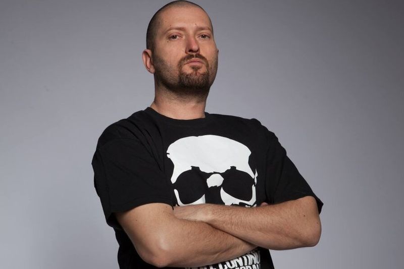 Ce studii are Cheloo. La ce liceu a învățat și de ce a fost exmatriculat