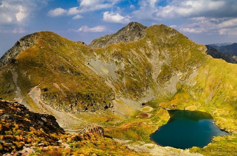 Cinci trasee montane din România care îţi oferă priveliști uluitoare
