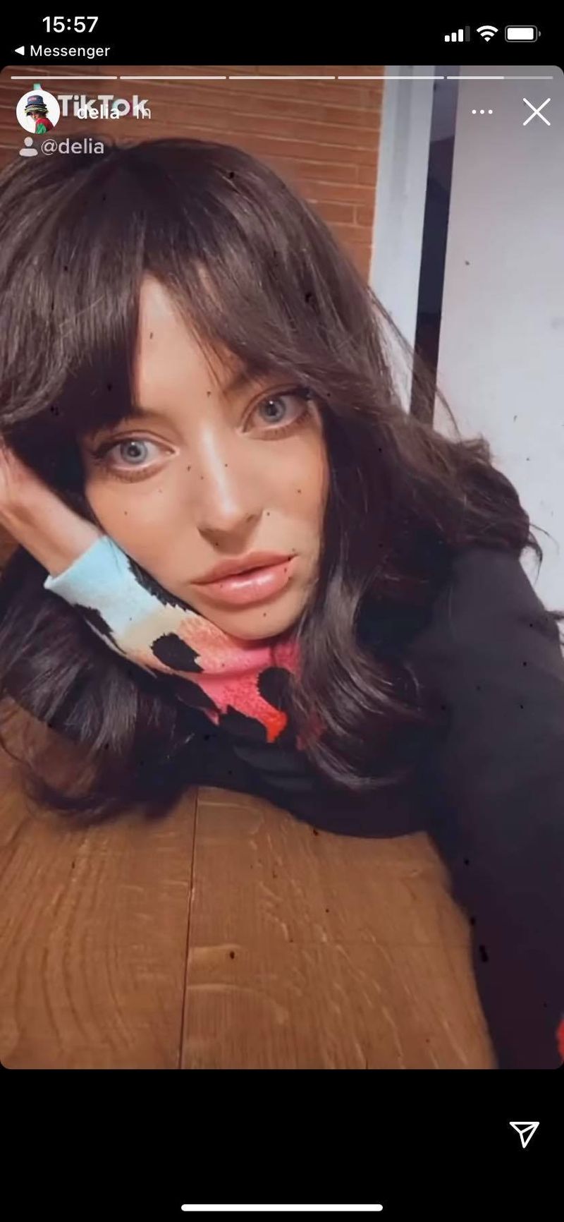 Delia și-a făcut o nouă schimbare de look