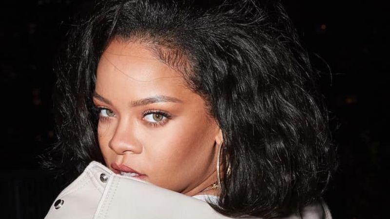 Rihanna promite că va lansa o piesă nouă &icirc;n cur&acirc;nd pentru a celebra cinci ani de la lansarea albumului &bdquo;Anti&rdquo;