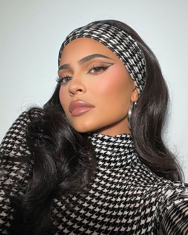 Kylie Jenner a stârnit revoltă pe Instagram după ce a cerut donații