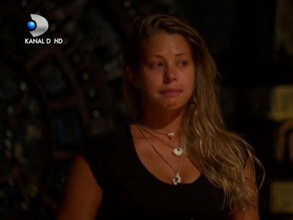 Roxana Nemeș a fost eliminată de la Survivor Rom&acirc;nia! A părăsit competiția &icirc;n lacrimi: &bdquo;Dumnezeu mi-a dat foarte multă putere&bdquo;