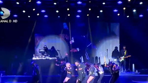 Jason Derulo, spectacol incendiar pentru Faimoșii de la Survivor România