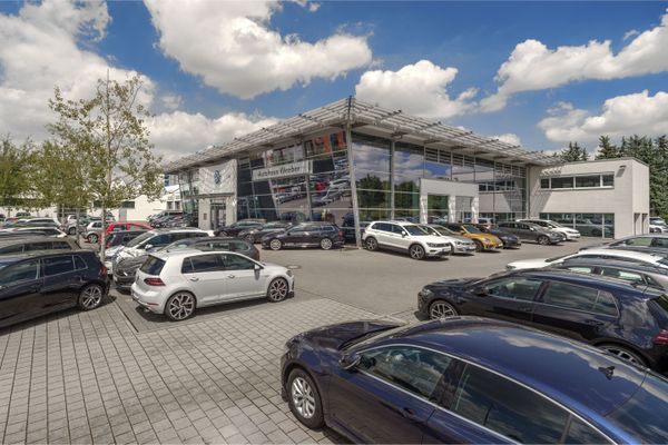 Cinci parcuri auto din Germania cu mașini second hand la preț avantajos