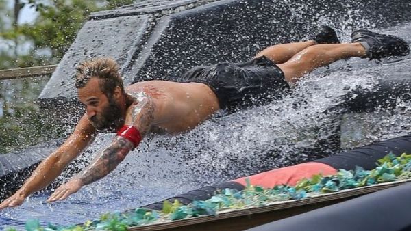 Faimoşii au câştigat prima imunitate a săptămânii! Cosmin a câștigat primul său totem de imunitate