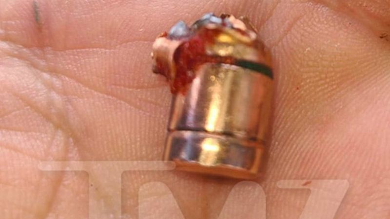 Un copil a găsit &icirc;n punga de pufuleți cu surprize un glonț real