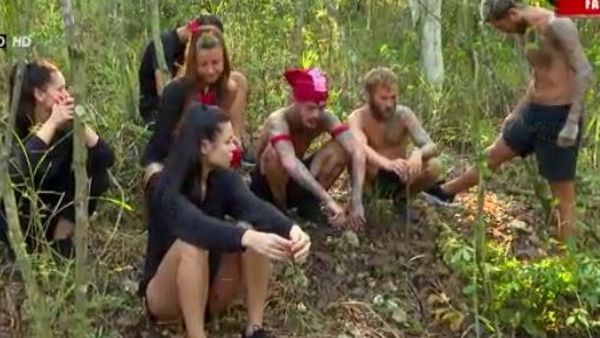 Motivul pentru care Zanni nu s-a răzbunat pe Jador pentru plecarea Anei Porgras. Toată lumea se aștepta să o facă