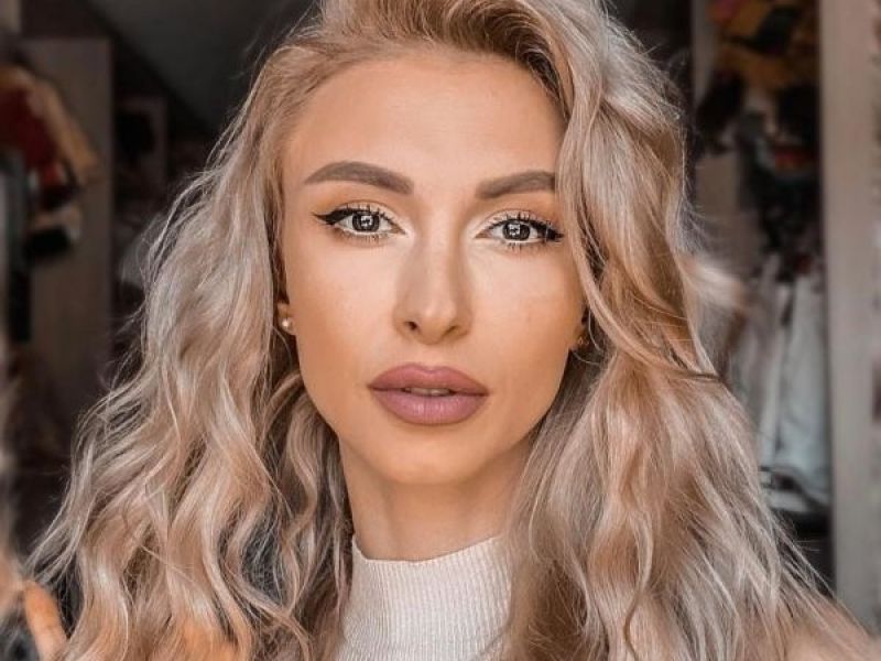 Andreea Bălan