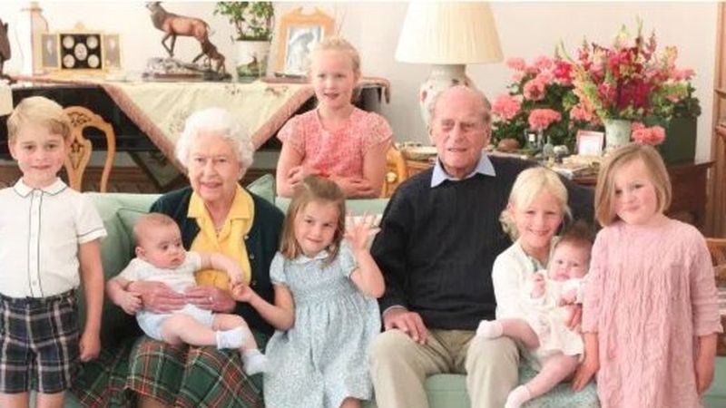 Kate Middleton a postat cea mai frumoasă fotografie cu Prințul Philip și Regina Elisabeta