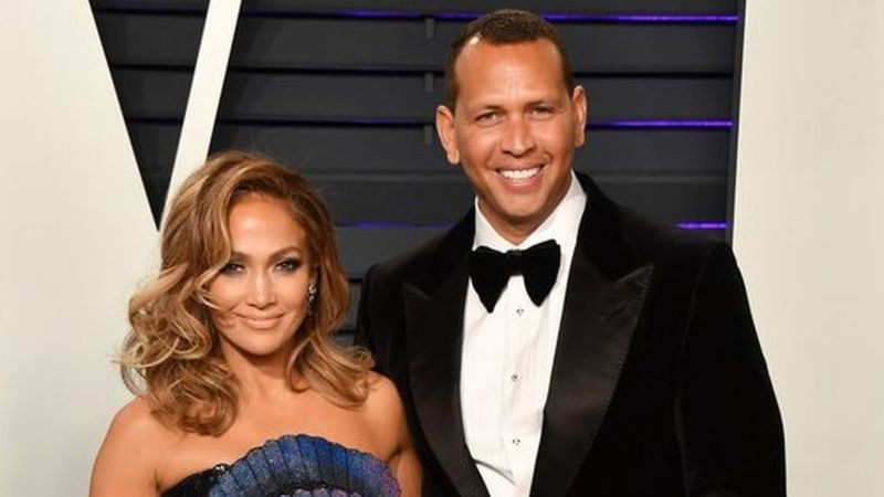 Jennifer Lopez și Alex Rodriguez s-au despărțit definitiv: &bdquo;Ne-am dat seama că ne simțim mai bine ca prieteni&rdquo;