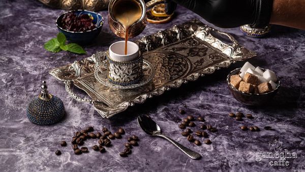 Top cinci cafenele din București unde să ieși să te relaxezi și să socializezi