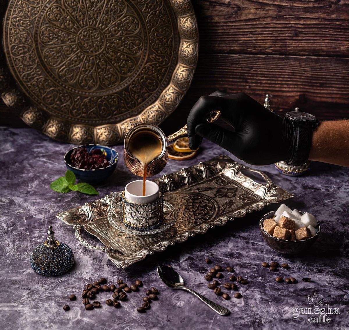 Top cinci cafenele din București unde să ieși să te relaxezi și să socializezi