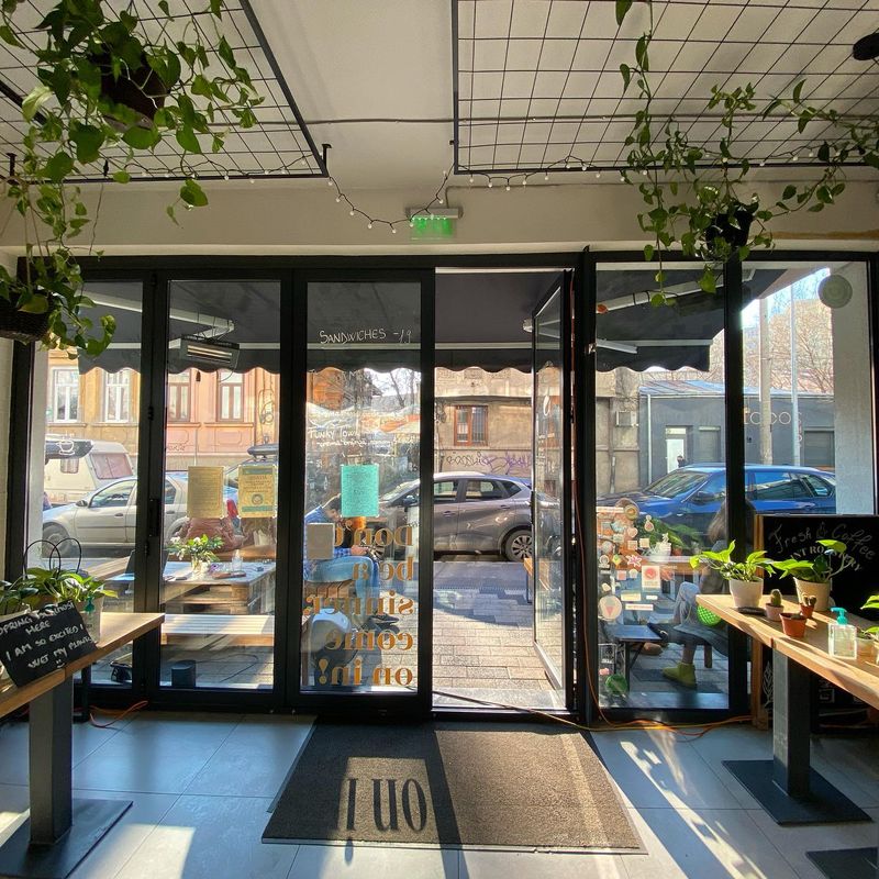 Top cinci cafenele din București unde să ieși să te relaxezi și să socializezi