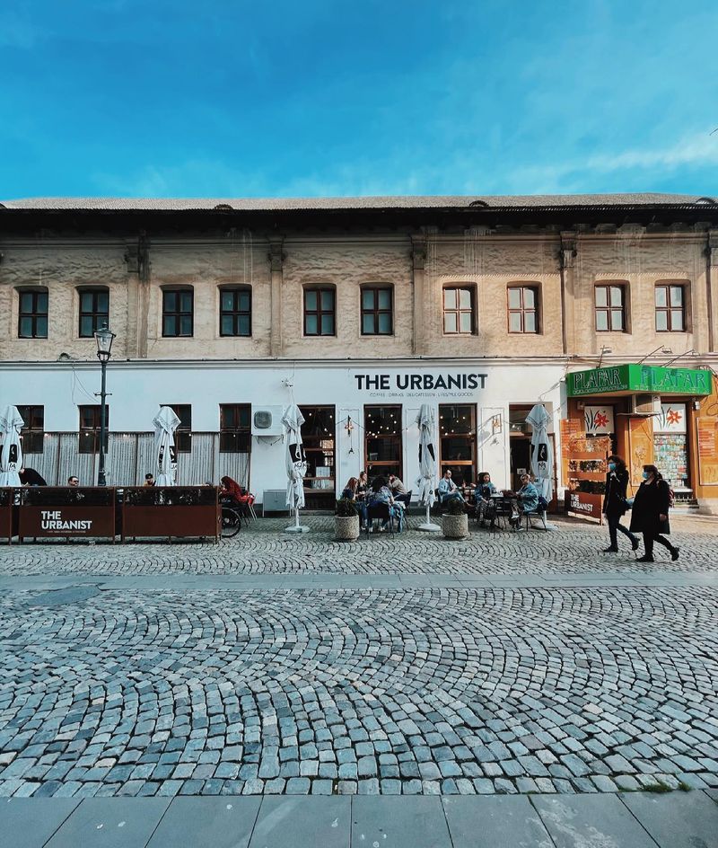 Top cinci cafenele din București unde să ieși să te relaxezi și să socializezi