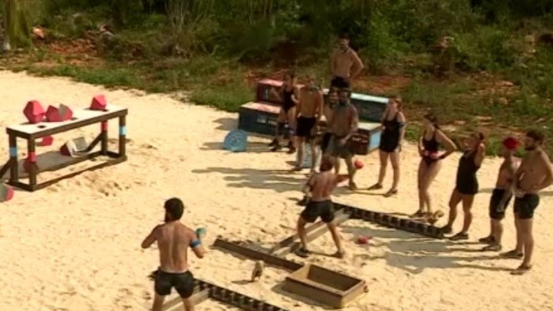 Cine a c&acirc;ştigat imunitatea la Survivor Rom&acirc;nia vineri seara?!