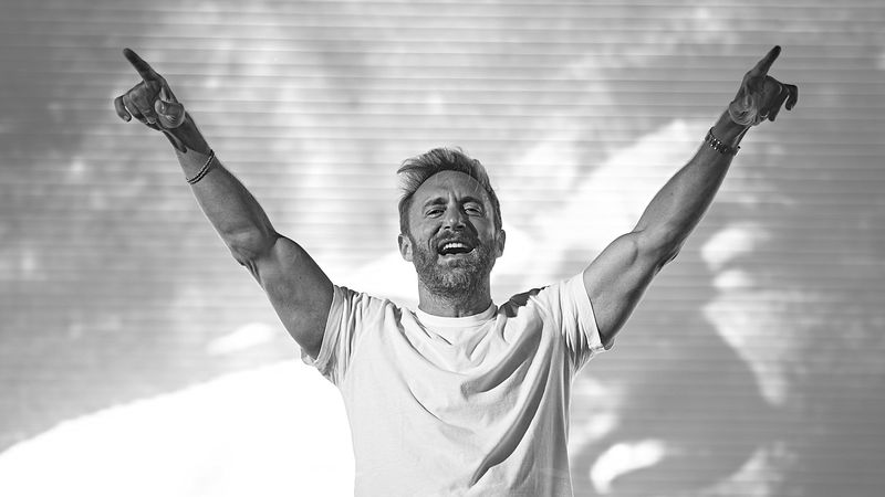 Ce programe și ce tool-uri folosesc DJ ca David Guetta, Martin Garrix sau Armin van Buuren atunci c&acirc;nd compun melodii
