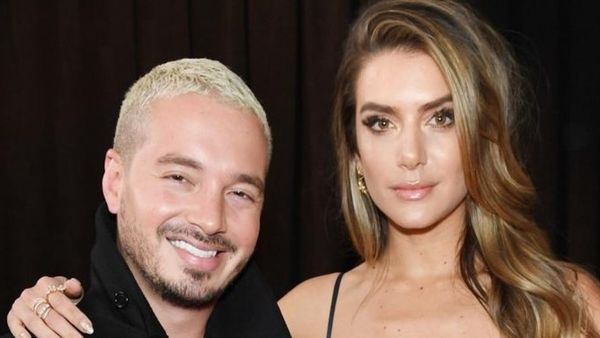 J Balvin și Valentina Ferrer, părinți pentru prima oară! Prima imagine cu burtica de gravidă a Valentinei: „Familia noastră crește”