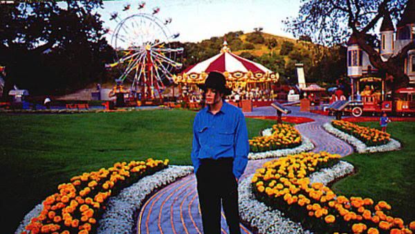 Oamenii care au cumpărat Neverland de la familia lui Michael Jackson &icirc;ncep să v&acirc;ndă &rdquo;bucăți&rdquo; din fosta reședință a artistului