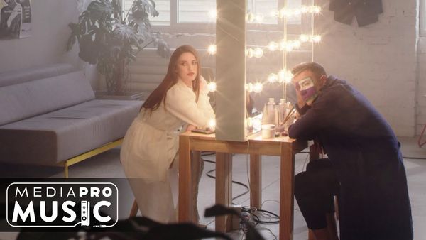 VUNK AND IOANA IGNAT - Ultimul Anunt