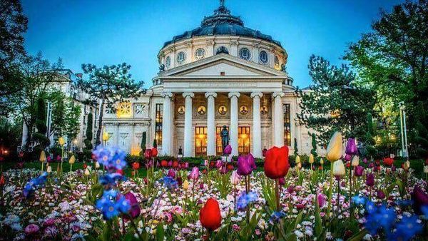 Care sunt cele mai importante monumente istorice din România și în ce an au fost construite