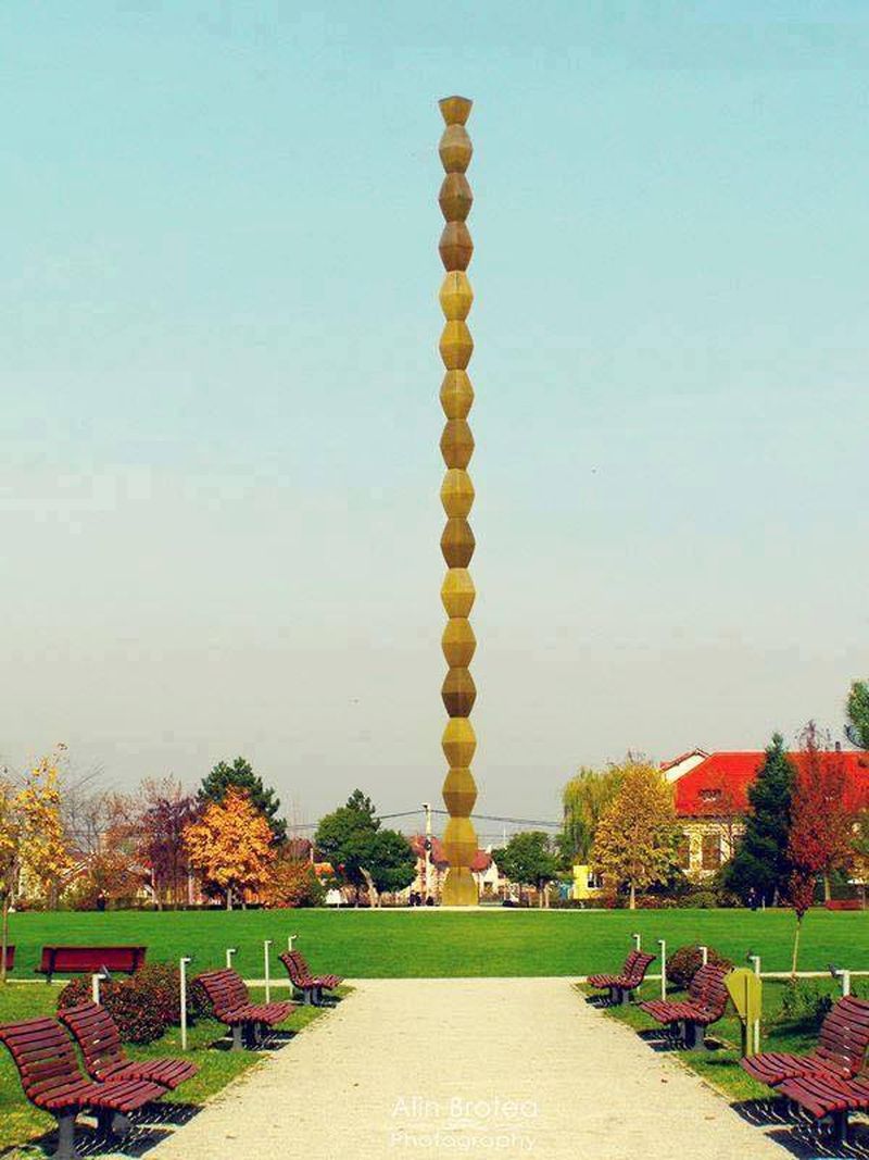 Care sunt cele mai importante monumente istorice din România și în ce an au fost construite