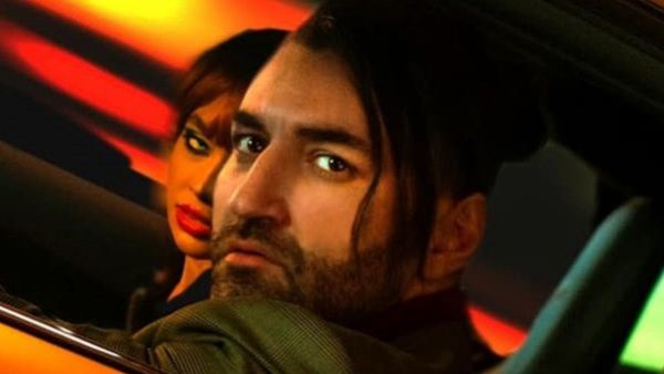 Așteptarea a luat sfârșit! Smiley a lansat videoclipul piesei „Noi doi și noaptea”