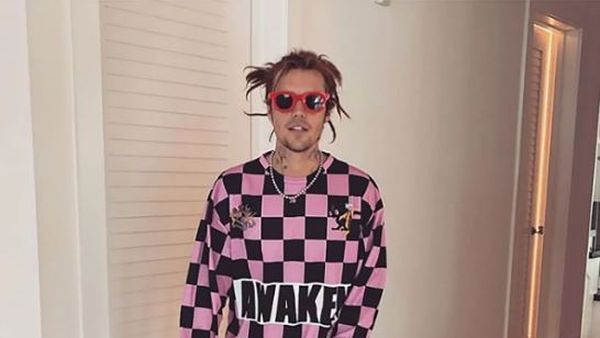 Justin Bieber, o nouă schimbare de look controversată