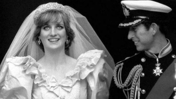 Rochia de mireasă a Prințesei Diana va fi expusă la Palatul Kensington