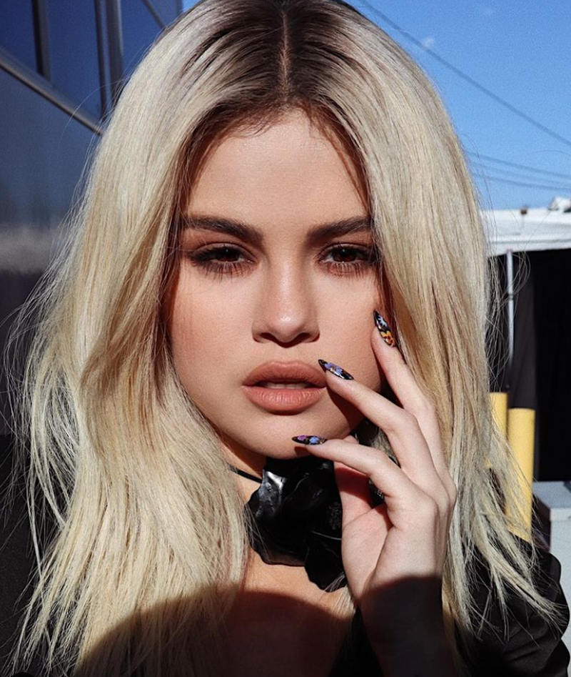 Selena Gomez și-a făcut o schimbare radicală de look! Cum arată acum artista