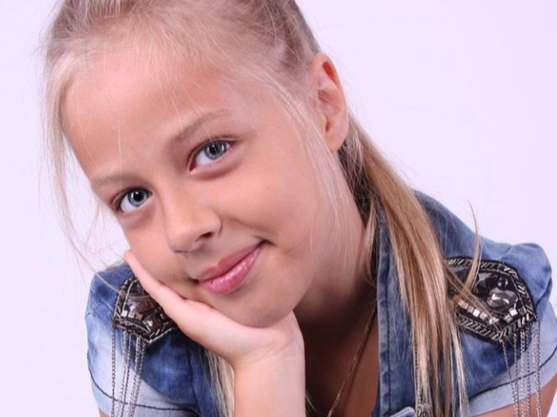 O mai știi pe Jennifer Dumitrașcu? Uite cum arată actrița din telenovela „Îngerașii”