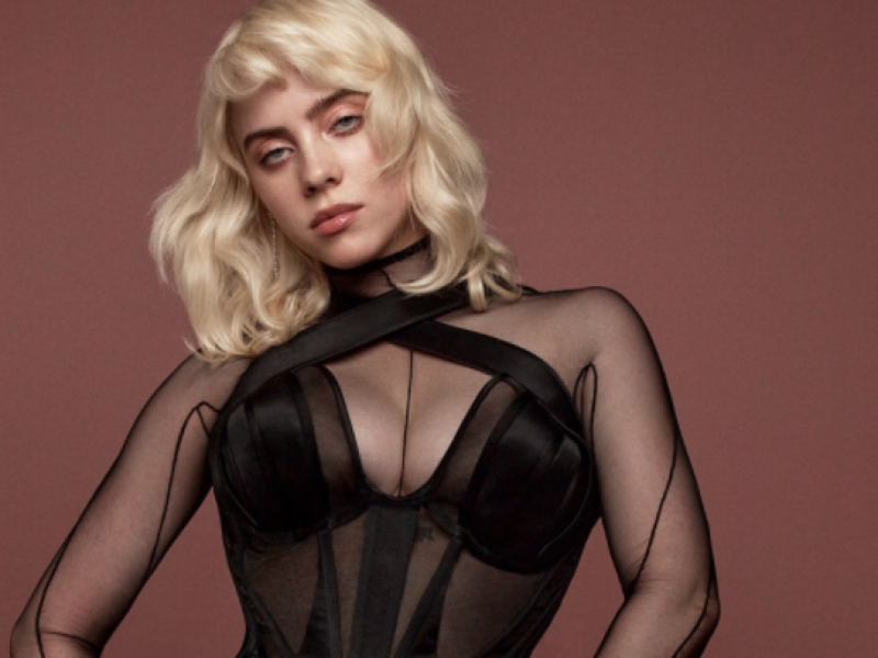 Billie Eilish a renunțat la hainele largi și a pozat super-sexy! Cum a arătat artista în cel mai nou pictorial