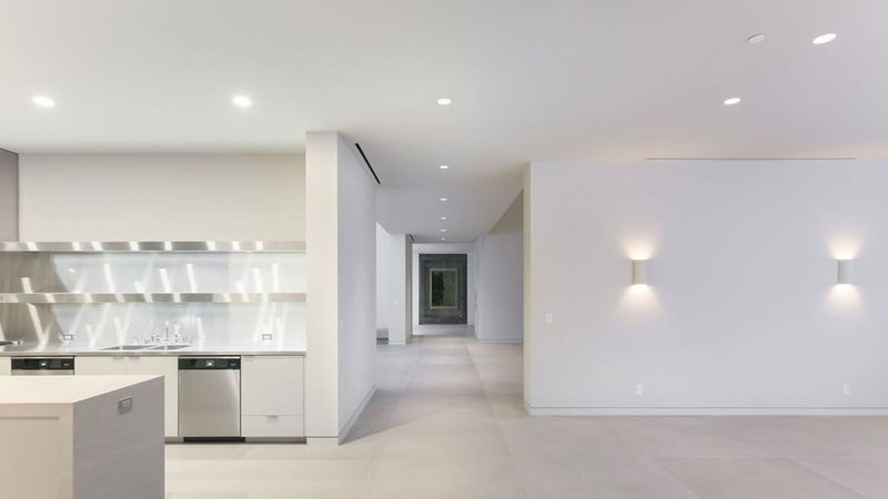 Cum arată vila lui Kim Kardashian și a lui Kanye West. Valorează 20 de milioane de dolari