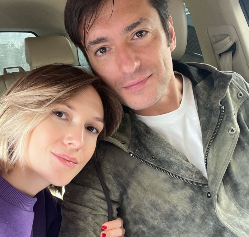 Adela Popescu, o nouă imagine cu burtica de gravidă la vedere! Sarcina vedetei a ajuns la 30 de săptămâni