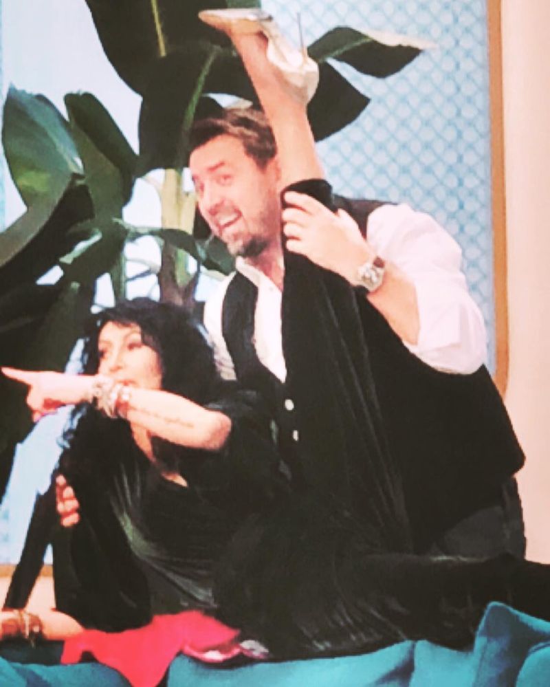 Ce studii are, de fapt, Horia Brenciu. Unde a făcut liceul și ce facultate a urmat