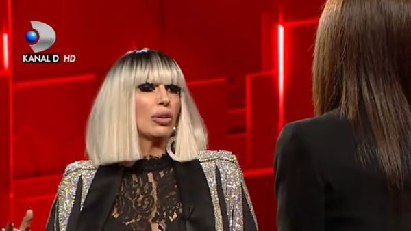 „Regina Regească”, invitată la „40 de întrebări” cu Denise Rifai. Raluca Bădulescu face dezvăluiri uluitoare