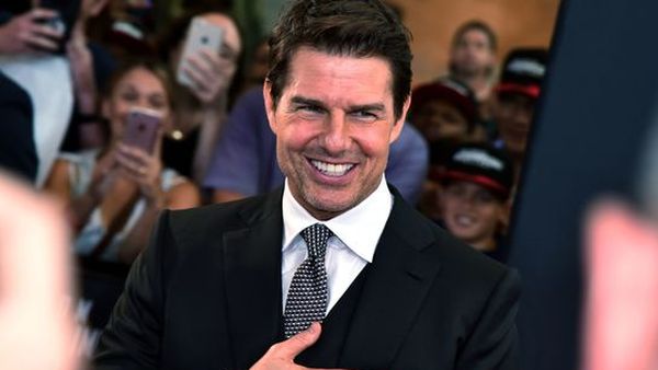 Tom Cruise a înapoiat toate cele trei Globuri de Aur câştigate. De ce a recurs la acest gest?!