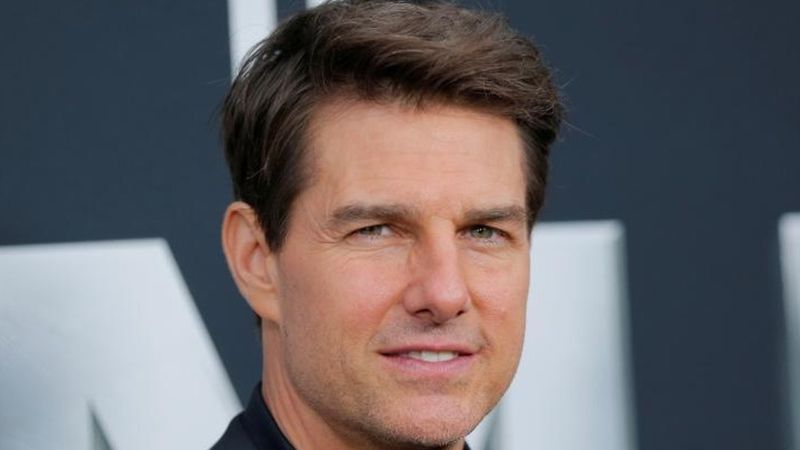Scandal la Hollywood! Tom Cruise a &icirc;napoiat cele trei Globuri de Aur c&acirc;ştigate