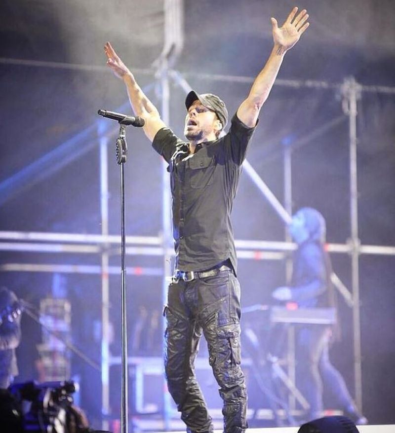 Enrique Iglesias,dezvăluiri despre relația cu tatăl său! 