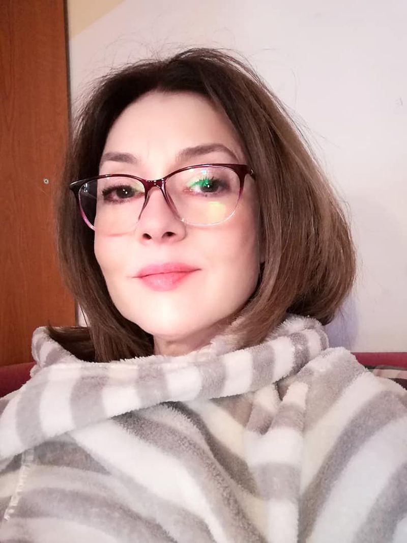 Oana Sârbu, actriţa din Liceenii împlineşte 53 de ani și e neschimbată