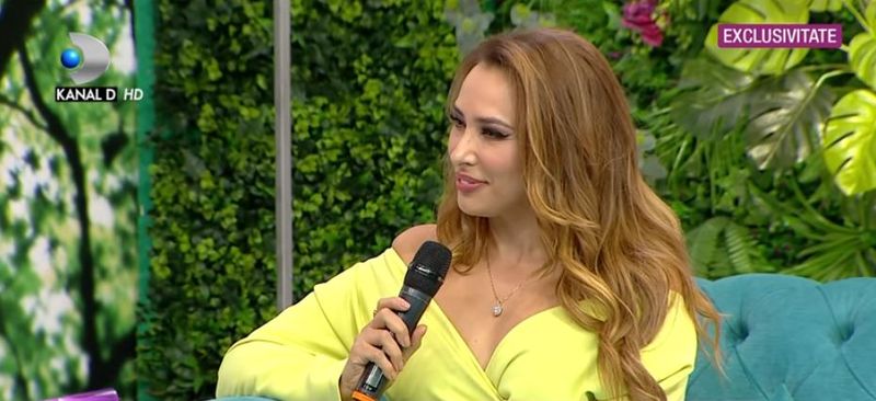 Iulia Vântur, vacanță de vis alături de părinți: „Nu a știut nimeni că vin acasă”