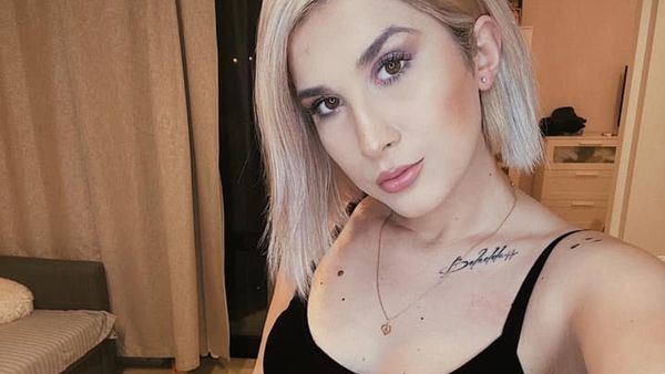 Adda, apariție rară!  Cum a fost fotografiată artista pe plajă: „Ești wow”